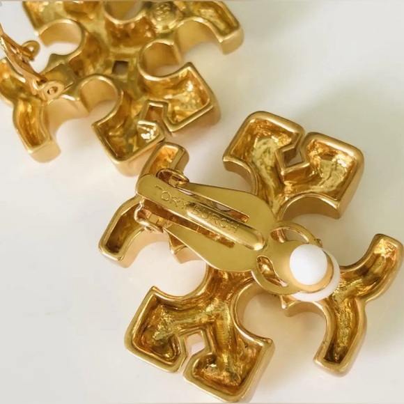 Tory Burch Authentic Bold Double T Golden Roxanne Large Clip On Stud Earrings - Picture 8 of 17